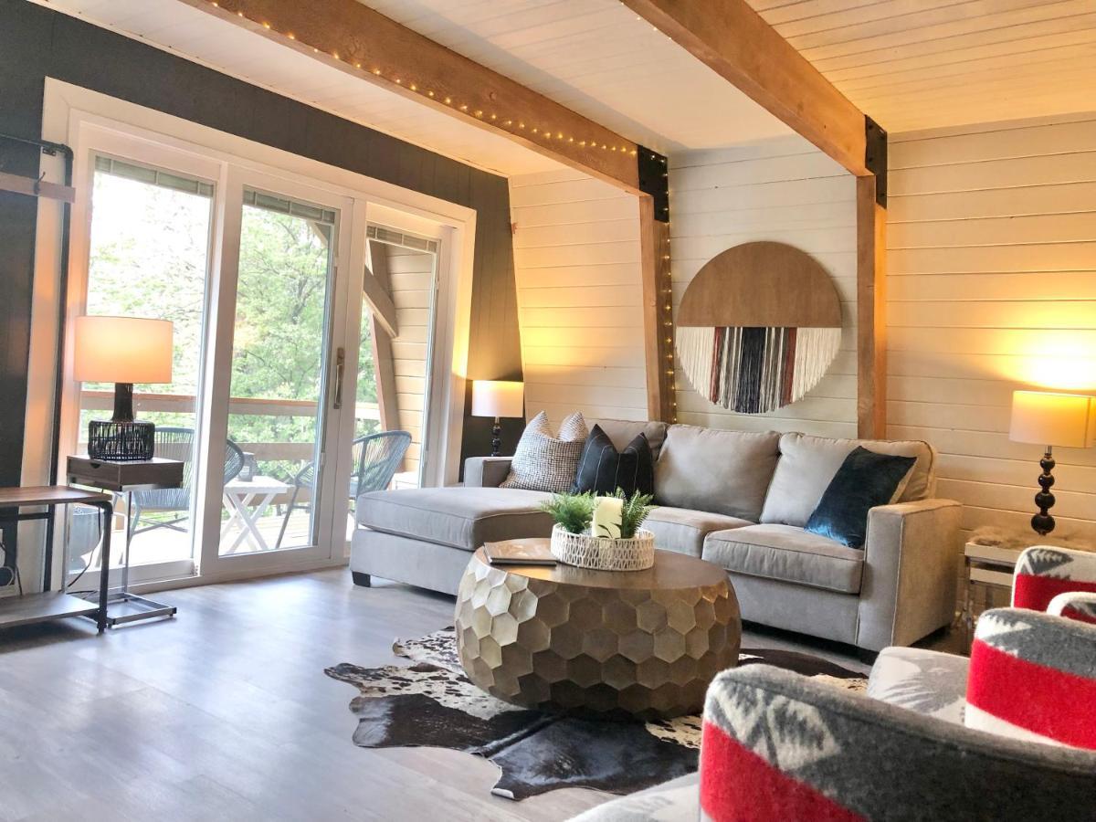 Maison Solange-Red Barn Farmhouse Style- Moonridge Биг-Бэар-Сити Экстерьер фото