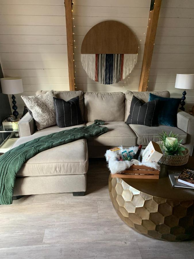 Maison Solange-Red Barn Farmhouse Style- Moonridge Биг-Бэар-Сити Экстерьер фото